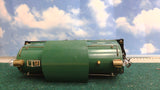LIONEL #10E STANDARD GAUGE ENGINE W/ 4 CAR PASSENGER CAR SET