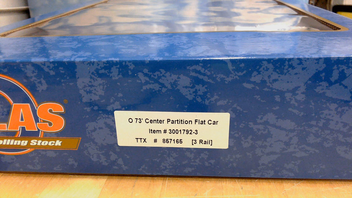 ATLAS #3001792-3 O-GAUGE 73' CENTER PARTITION FLAT CAR (3 RAIL) TTX