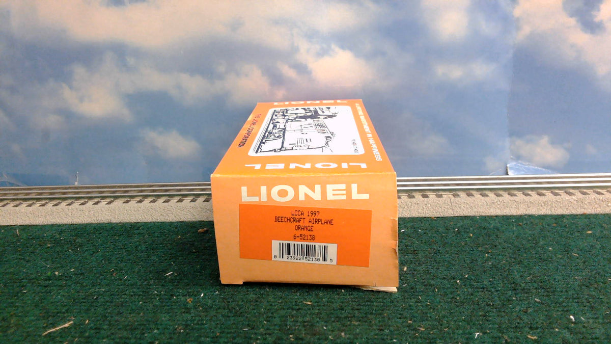 LIONEL 6-52138 LCCA 1997 BEECHCRAFT AIRPLANE ORANGE