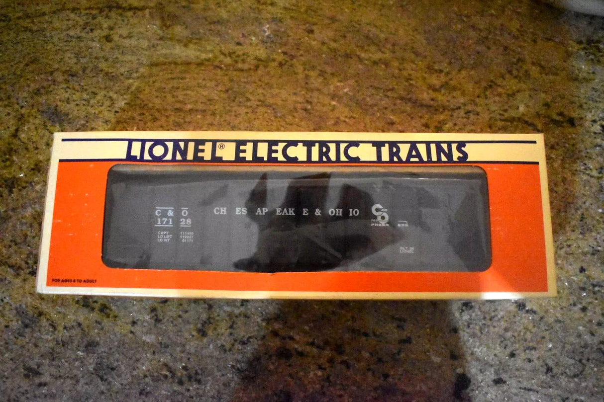 Lionel 6-17128 Chesapeake & Ohio 3-bay Hopper W/coal