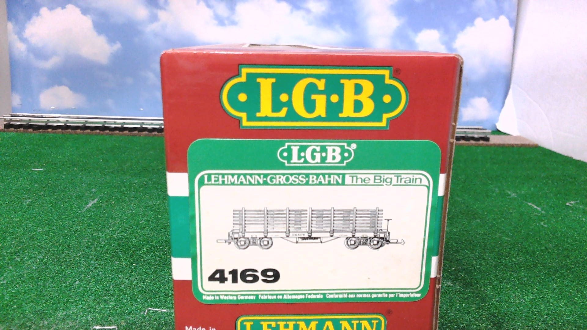 LGB 4169: Wooden Plank Load Flat Car – TrainCellar